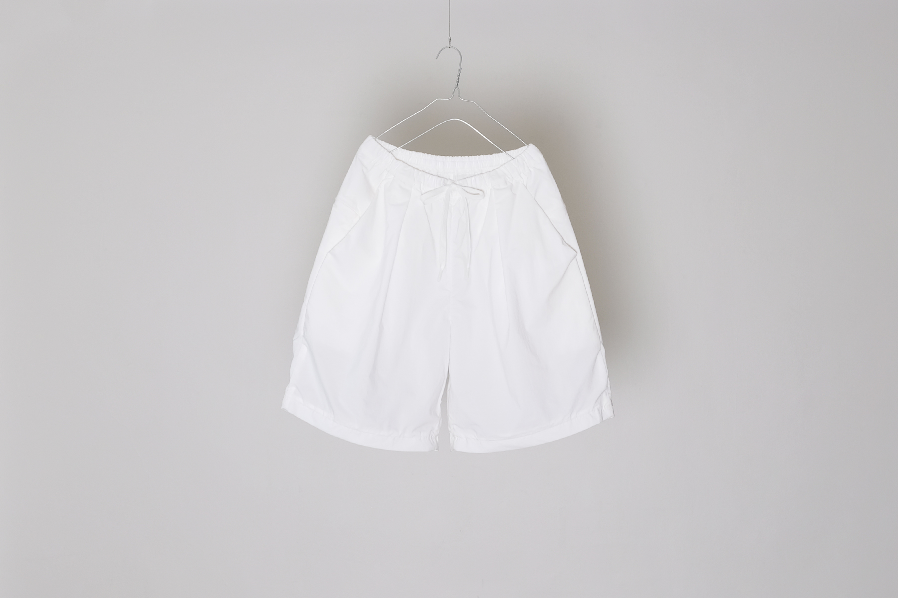 TEATORA ColdSleep Wallet shorts resort 白 - ショートパンツ