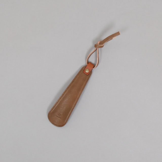 LEATHER & SILVER MOTO Leather Shoehorn – Short [SH11]