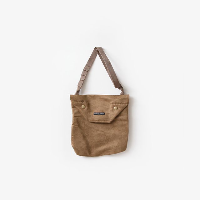 Engineered Garments  Shoulder Pouch – Polyester Fake Suede Khaki [NQ372]