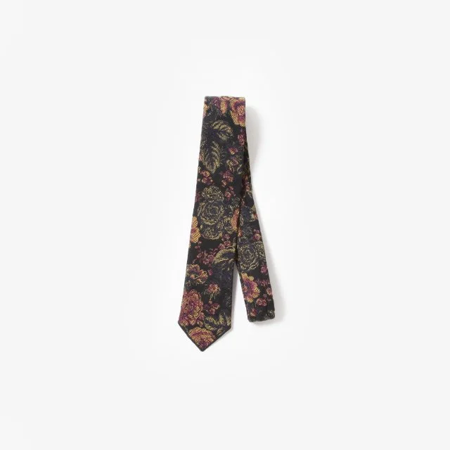 Engineered Garments  Neck Tie – CP Floral Jacquard Black/Gold [PS421]