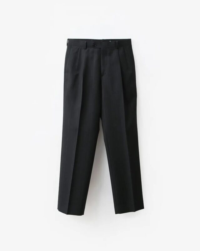 AURALEE BLUEFACED WOOL TWO-TUCK SLACKS [A26SP02BA]