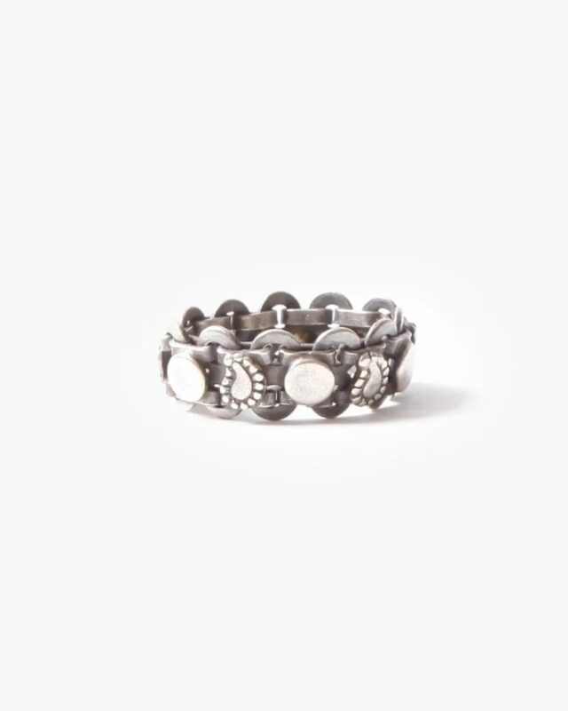 THARU SILVER RING – Single