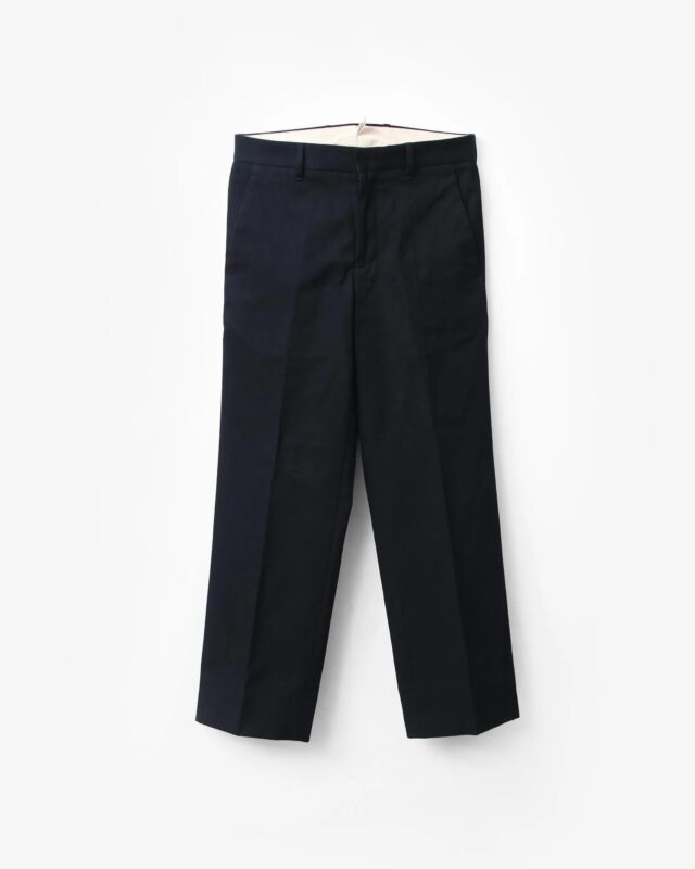 MICHAEL TAPIA ROSSMORE flat front and a straight silhouette Navy
