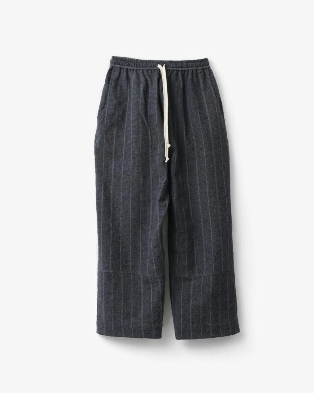 O project PLAIN TROUSERS – COT/WOOL SEERSUCKER STRIPES GREY STRIPE [O22TR3]